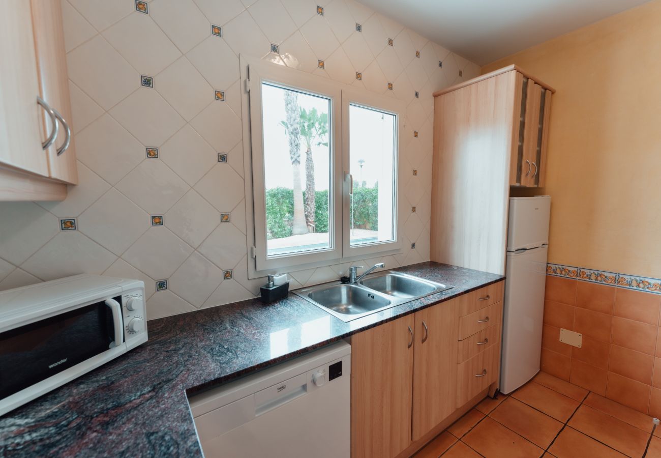 Villa en Cala Blanca - Villas Amarillas by Escape Home