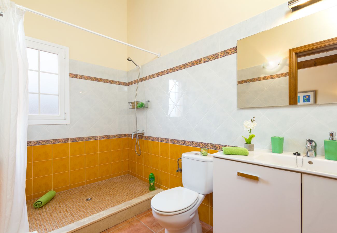 Villa Llebeig by EscapeHome, Baño Baño