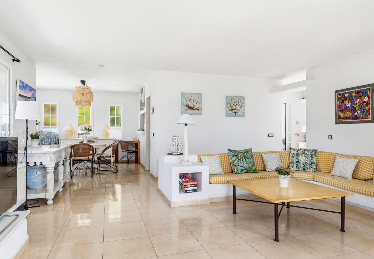 Villa en Binibeca - Villa Victoria by Escape Home