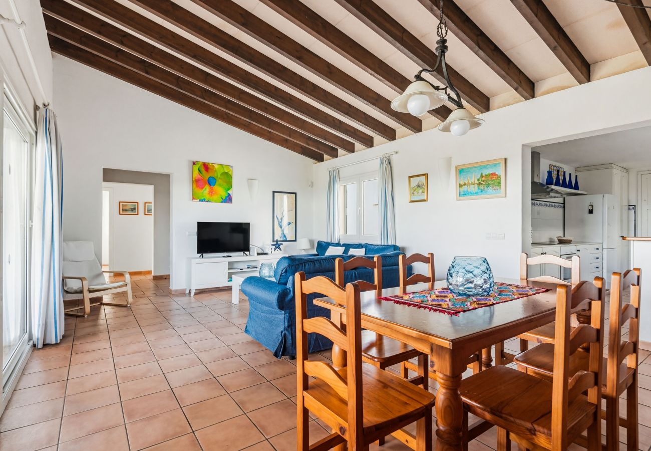 Villa en Binibeca - Villa Sonrisa by Escape Home