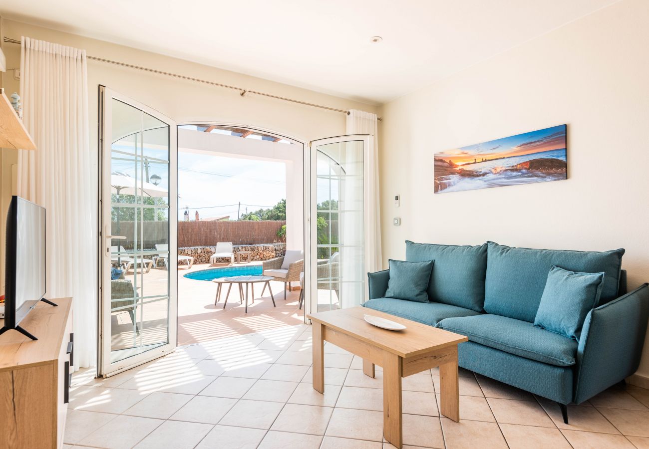 Villa en Alaior - Villa Sara by Escape Home