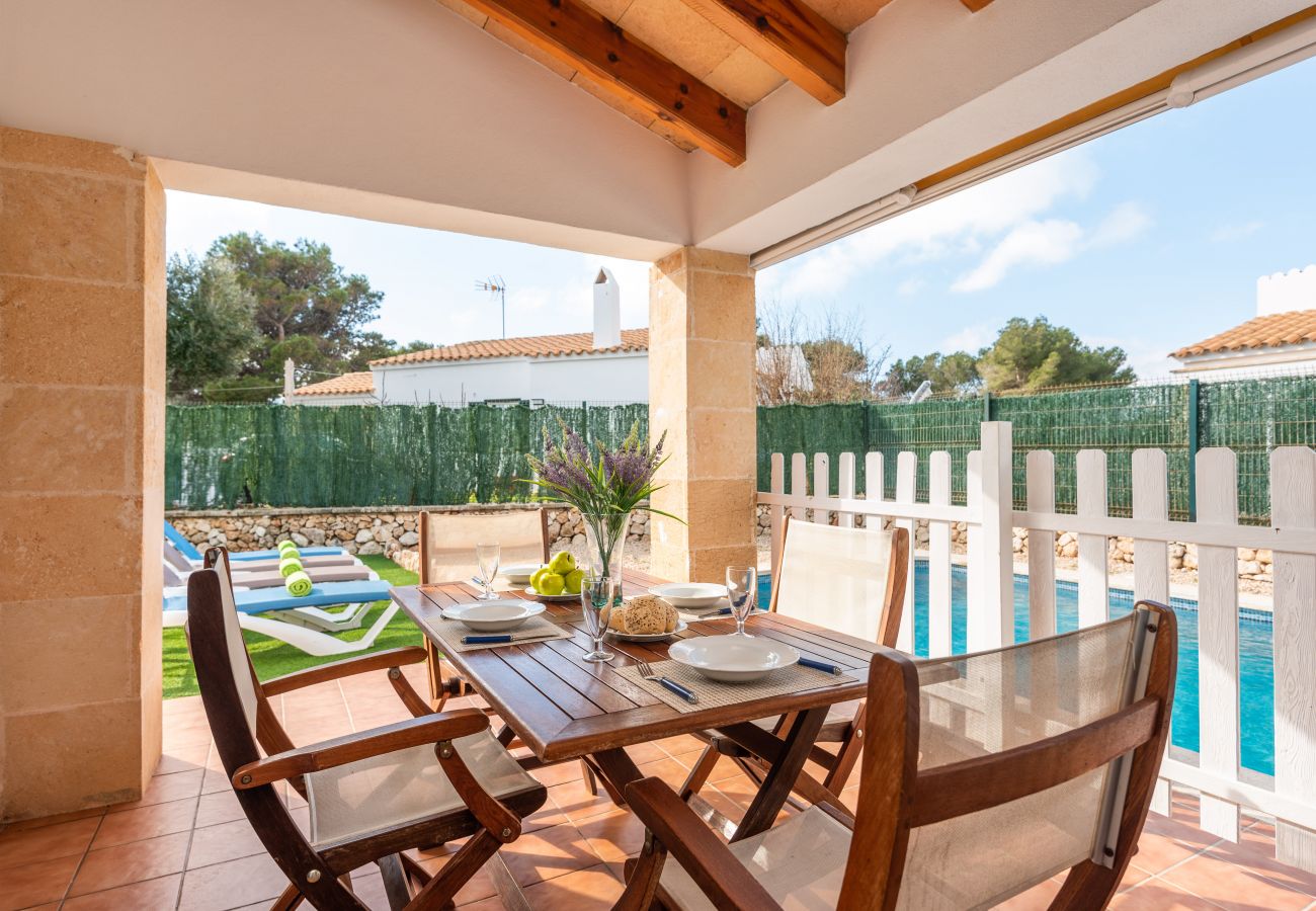 Villa Ses 5 Claus by EscapeHome, Terraza Terraza