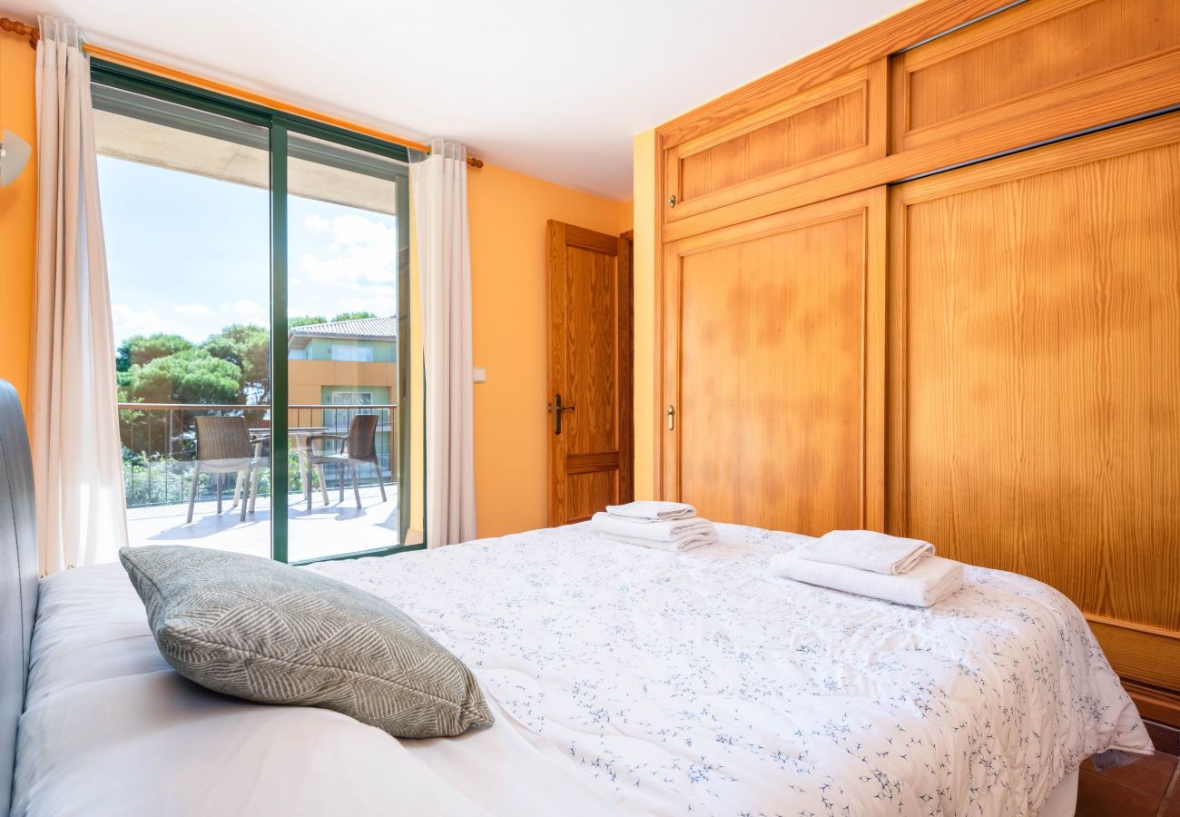 Apartamentos Punta Prima By EscapeHome, Dormitorio Dormitorio