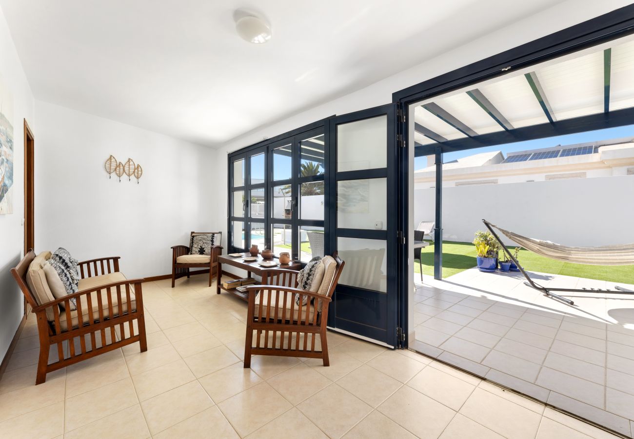 Villa en Playa Blanca - Villa Dream Room By Escape Home