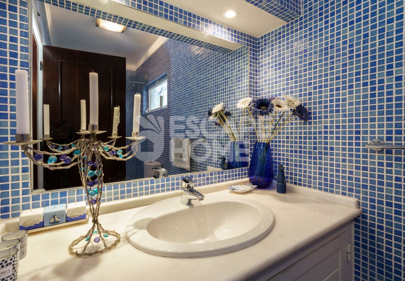 Casa adosada en Porches - Casa do Levante