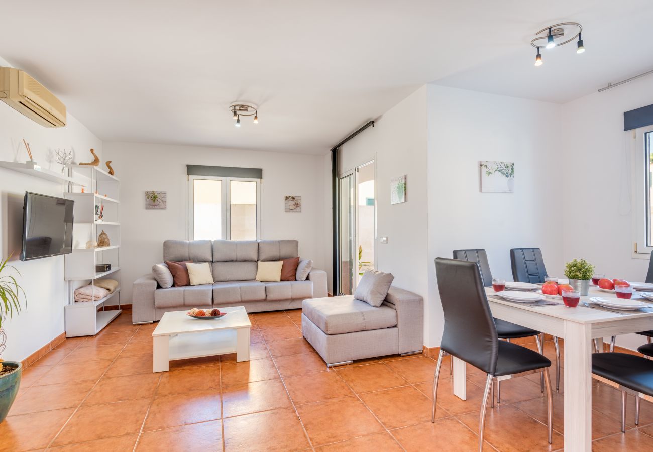 Villa en Cala´n Blanes - Villa Jeybo by Escape Home