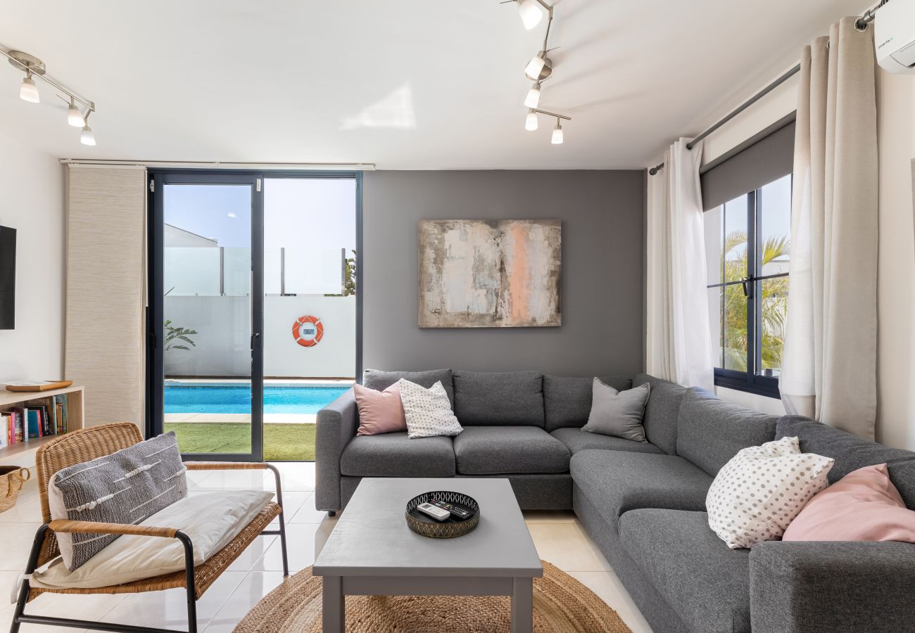 Villa en Playa Blanca - Casa Clara by  Escapehome Villa en Playa Blanca - Casa Clara by  Escapehome