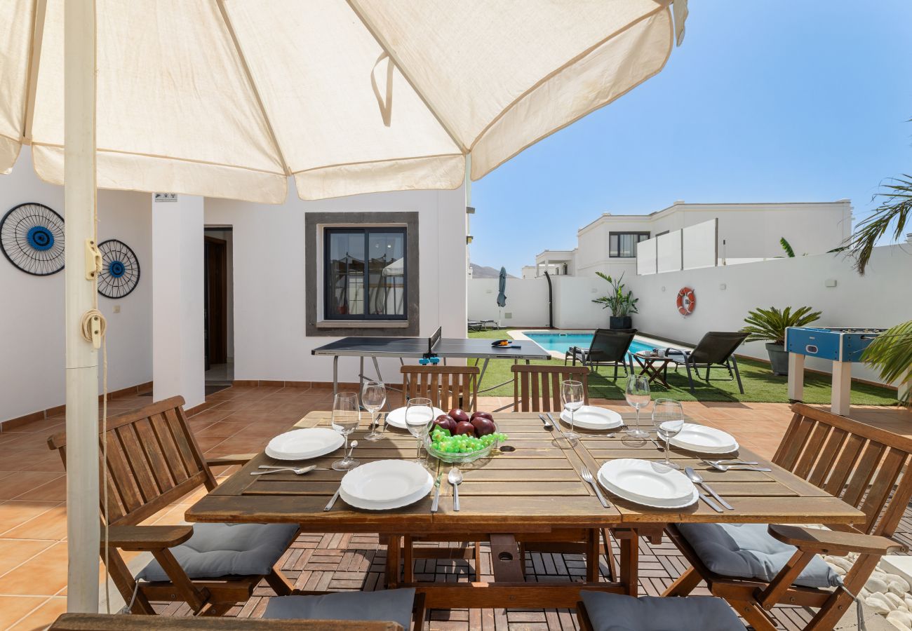 Villa en Playa Blanca - Casa Clara by  Escapehome Villa en Playa Blanca - Casa Clara by  Escapehome