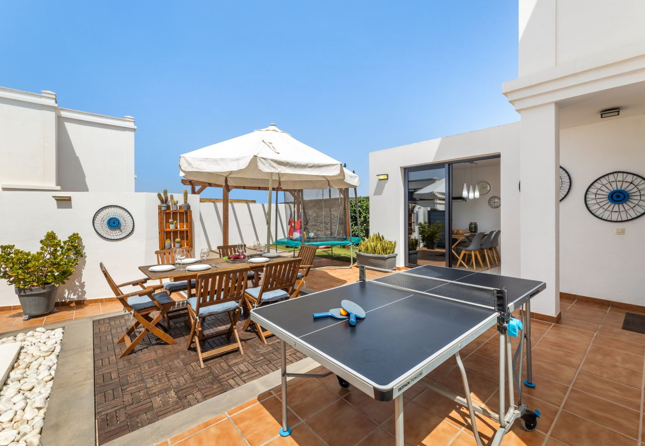 Villa en Playa Blanca - Casa Clara by  Escapehome Villa en Playa Blanca - Casa Clara by  Escapehome