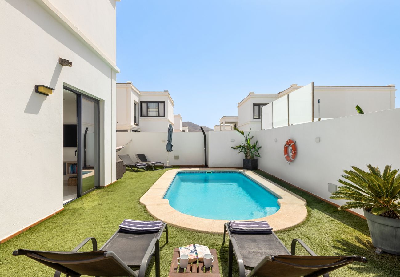 Villa en Playa Blanca - Casa Clara by  Escapehome Villa en Playa Blanca - Casa Clara by  Escapehome