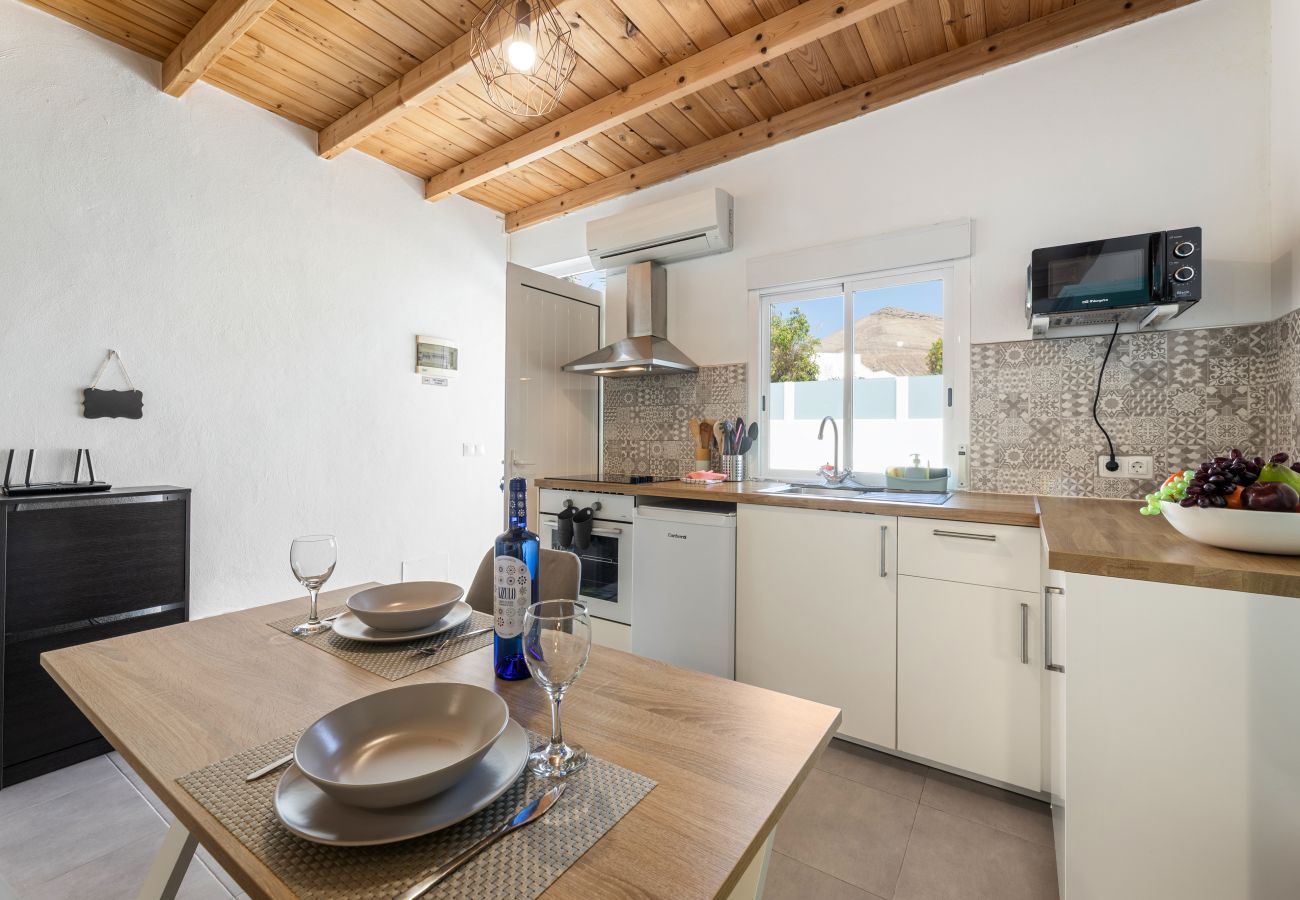 Apartamento en Tías - Apartamento Alma 1 by Escape Home