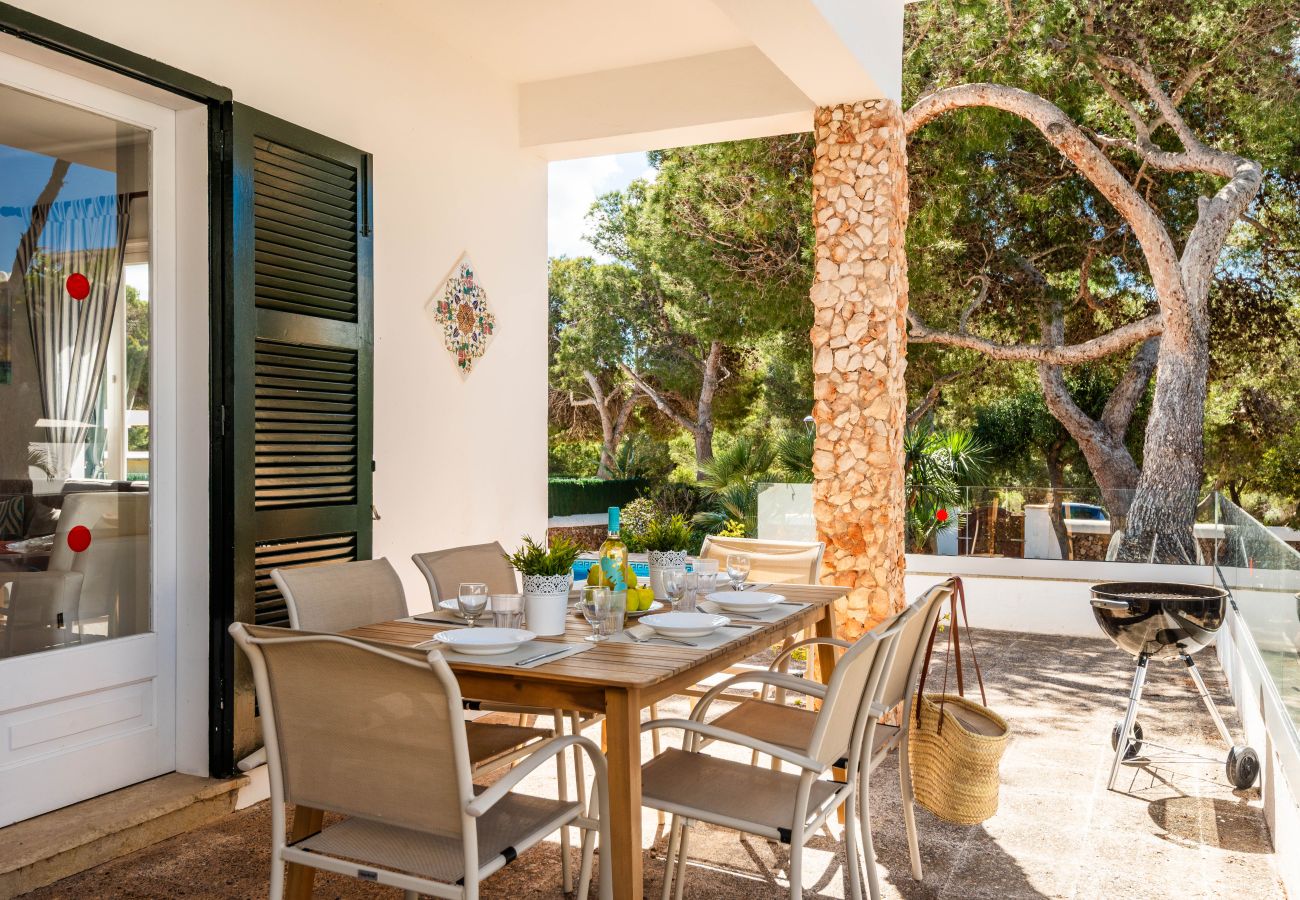 Villa en Cala Blanca - Villa Jose by Escape Home