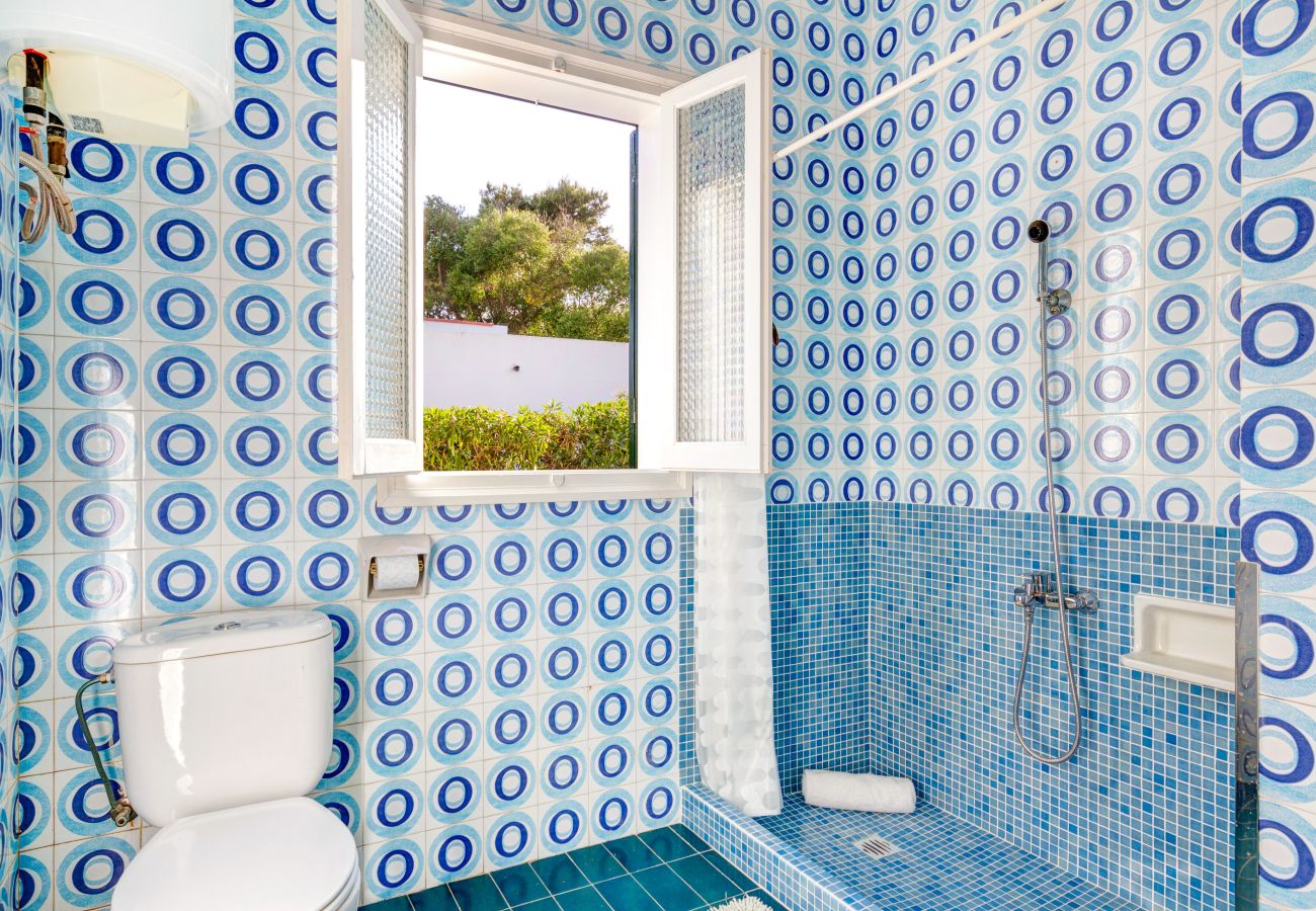 Villa en Cala Blanca - Villa Jose by Escape Home