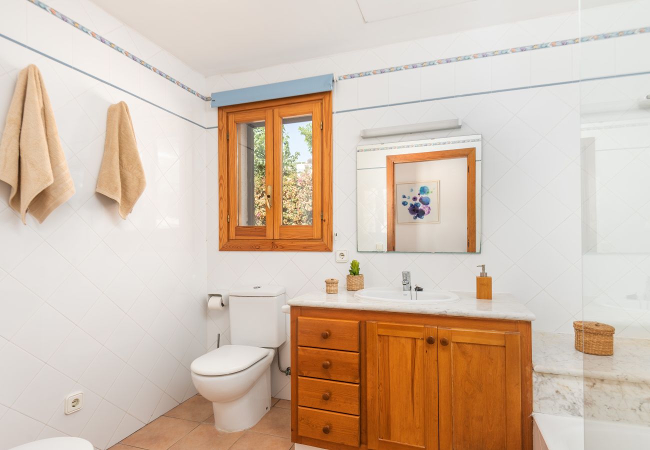 Villa en Torre Solí Nou - Villa Juanita by Escape Home