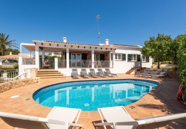 Villa en Binibequer - Villa Maite by Escape Home