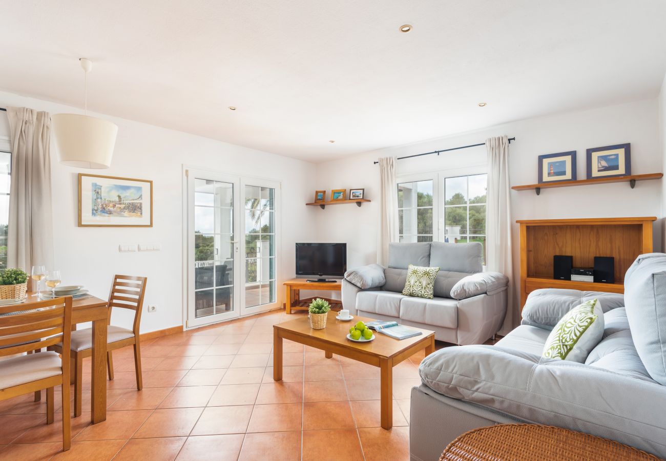 Villa en Binibequer - Villa Maite by Escape Home