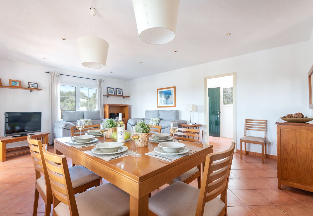 Villa en Binibequer - Villa Maite by Escape Home