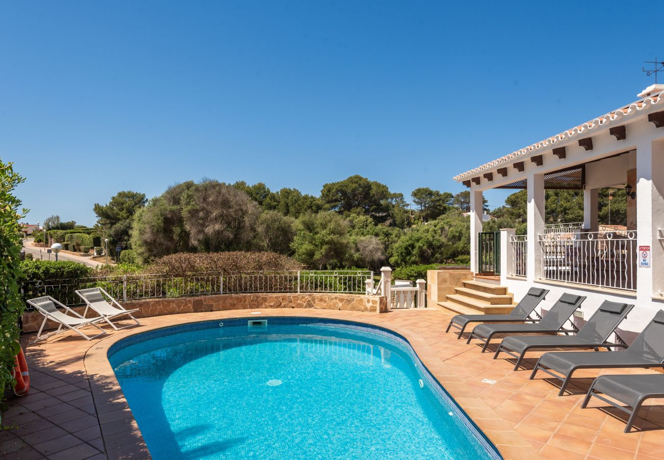 Villa en Binibequer - Villa Maite by Escape Home