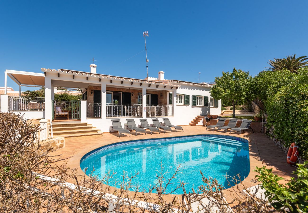 Villa en Binibequer - Villa Maite by Escape Home