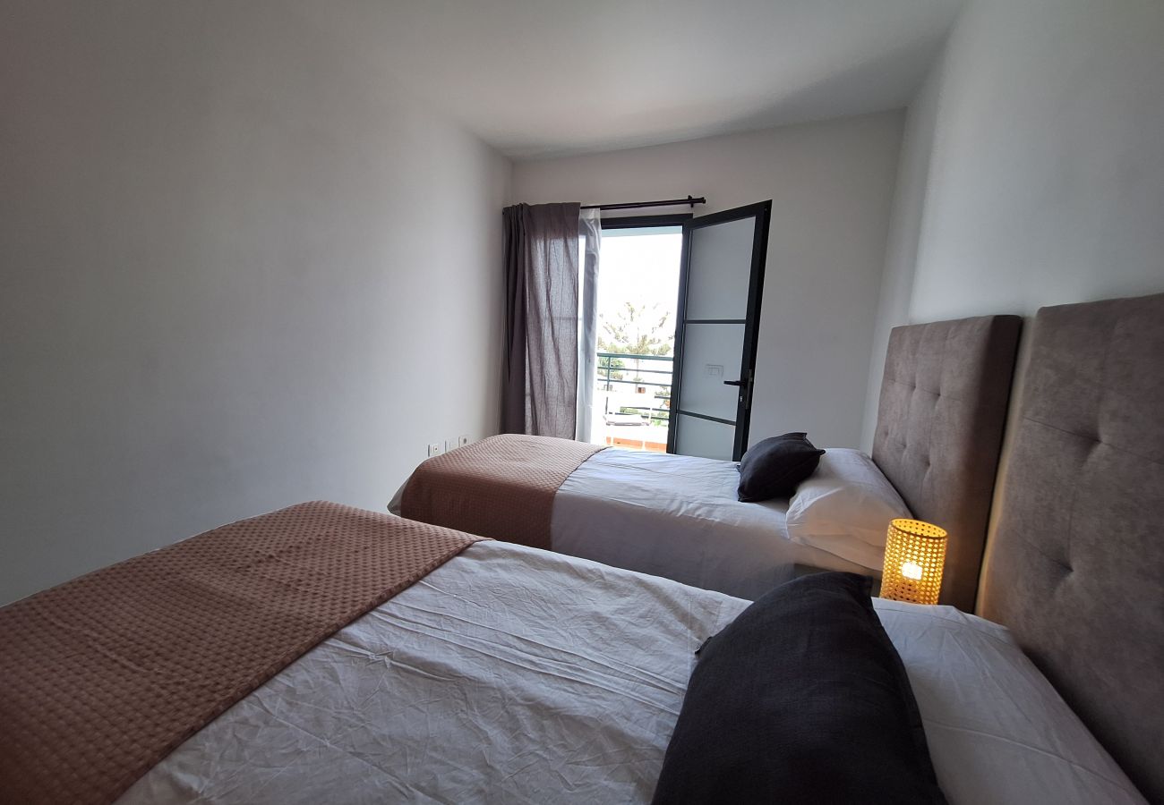 Villa en Puerto del Carmen -  Arpon Santa Rosa 1 by Escape Home 
