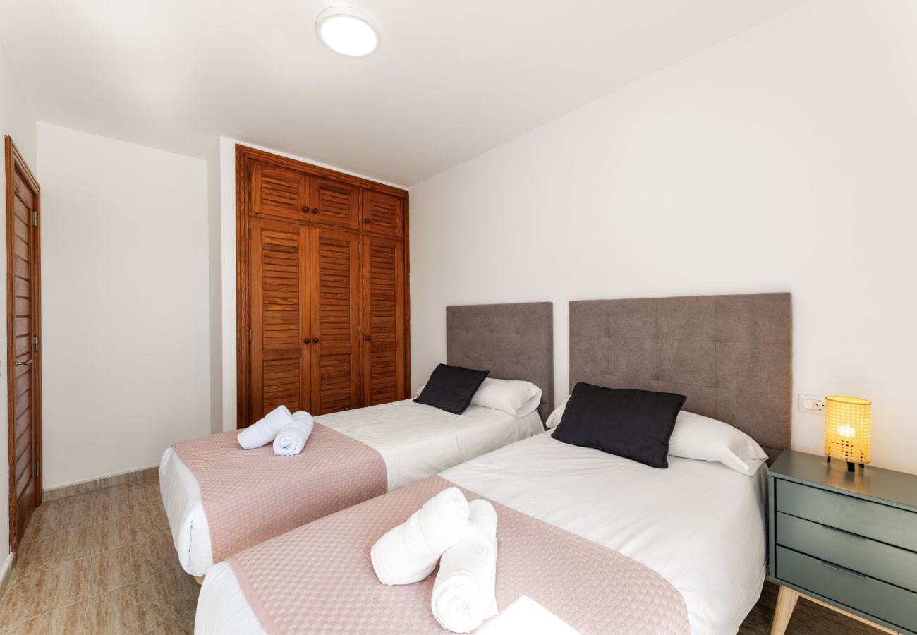 Villa en Puerto del Carmen - Arpon Santa Rosa 4 by Escape Home 