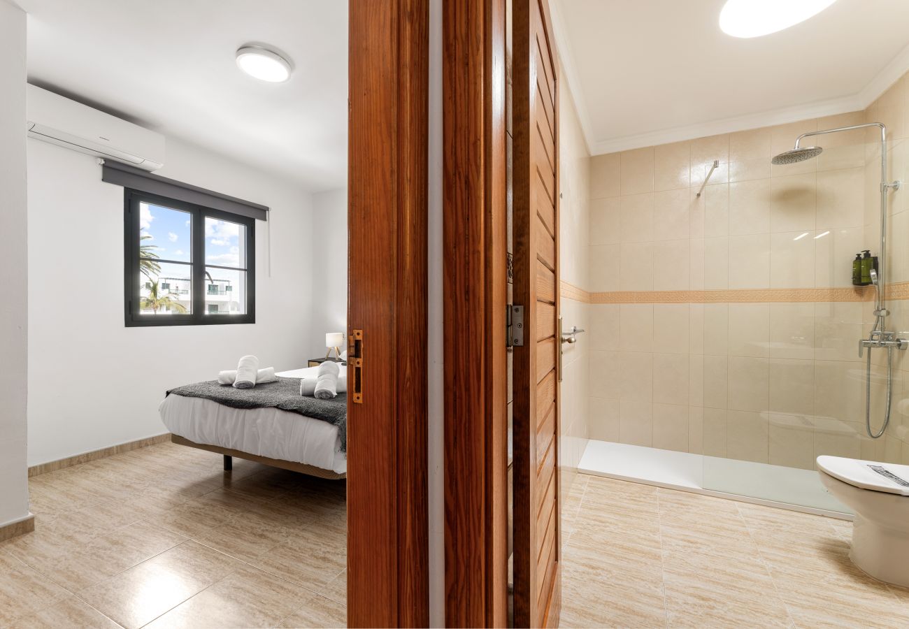 Villa en Puerto del Carmen - Arpon Santa Rosa 4 by Escape Home 