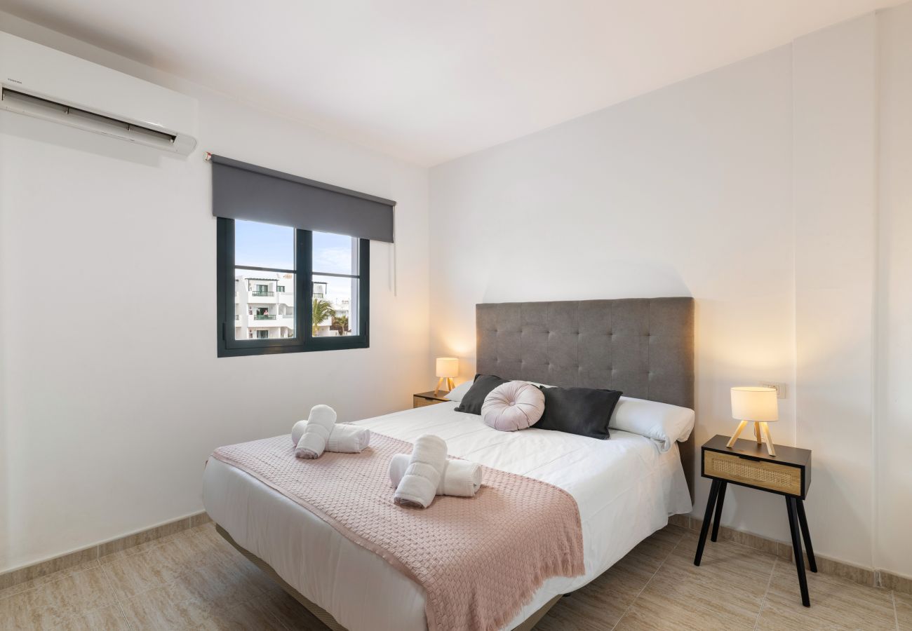 Villa en Puerto del Carmen - Arpon Santa Rosa 6 by Escape Home 