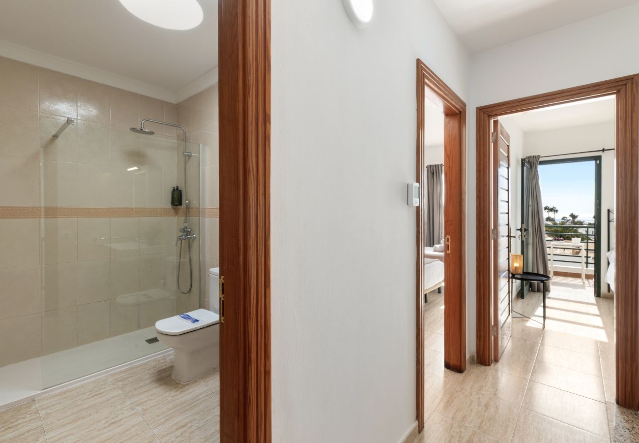 Villa en Puerto del Carmen - Arpon Santa Rosa 6 by Escape Home 