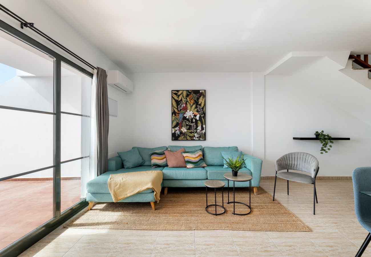 Villa en Puerto del Carmen - Arpon Santa Rosa 6 by Escape Home 