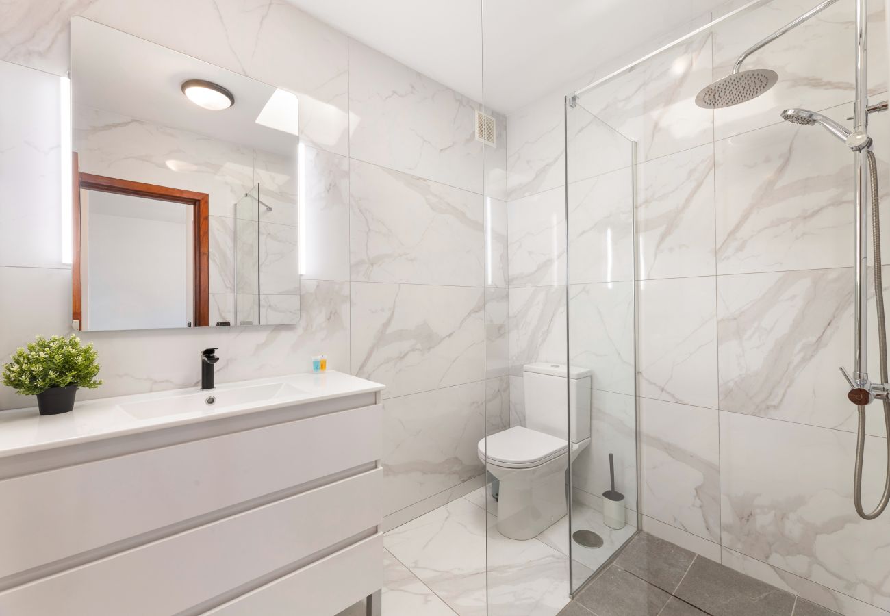 Apartamento en Playa Blanca -  Apartamento Fatima by Escape Home