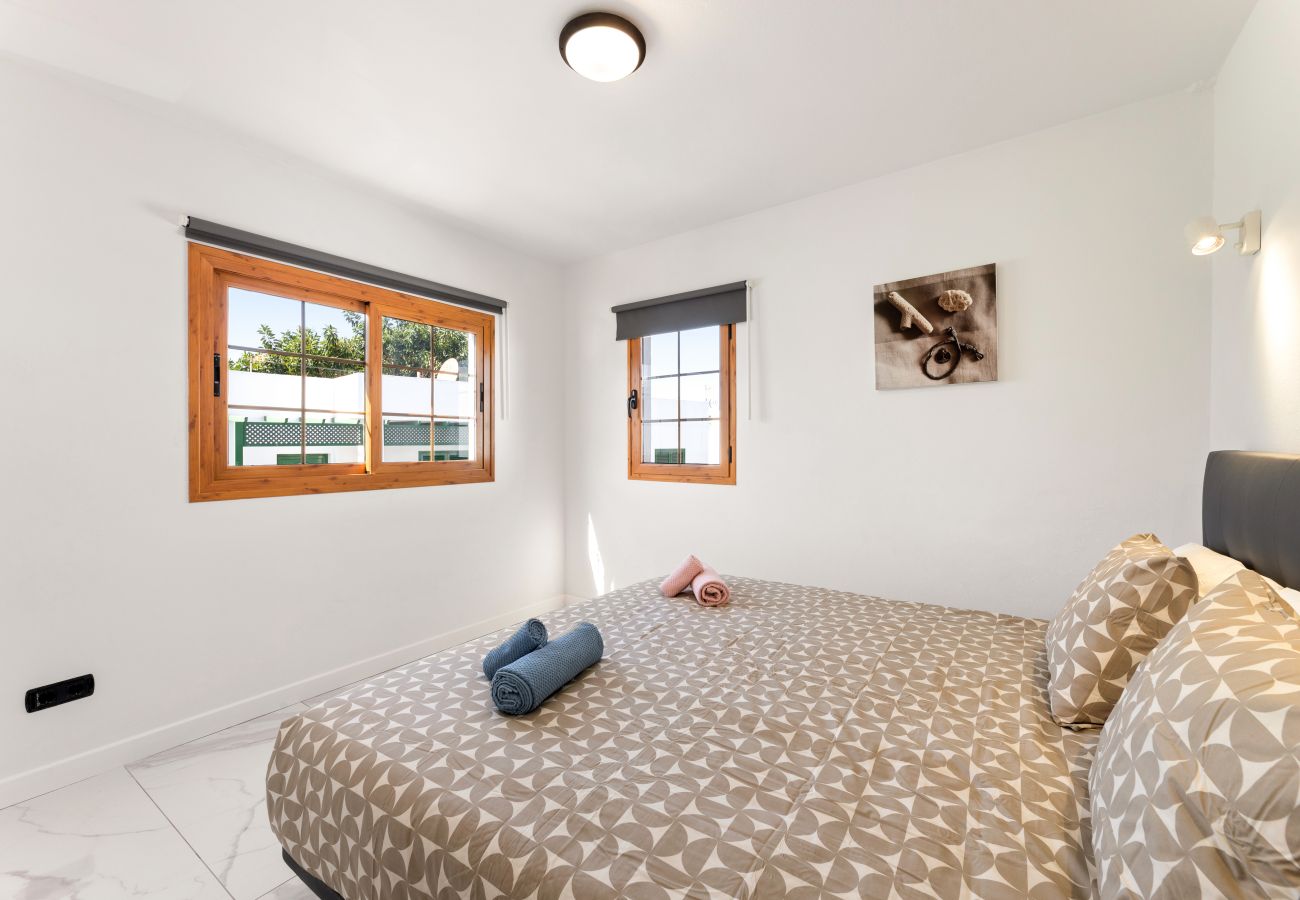 Apartamento en Playa Blanca -  Apartamento Fatima by Escape Home