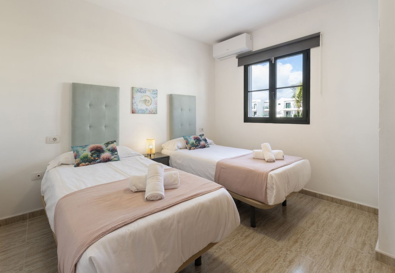 Villa en Puerto del Carmen - Arpon Santa Rosa 5 by Escape Home