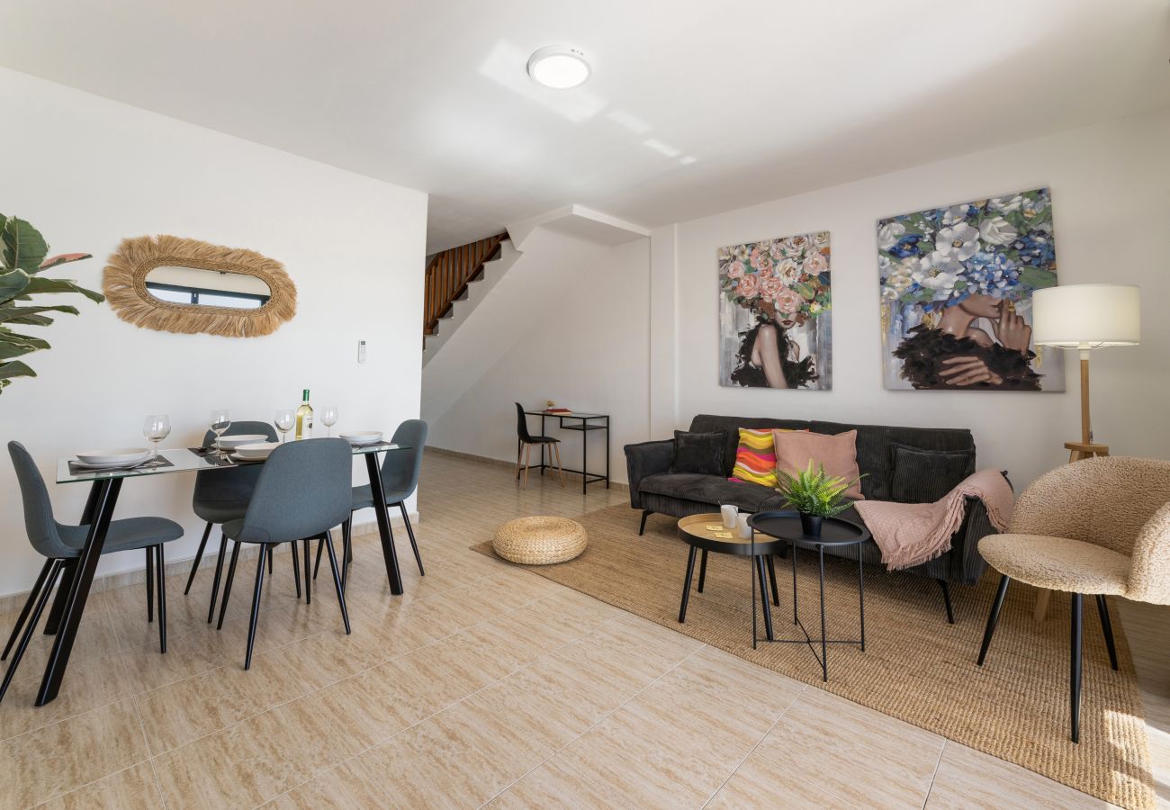 Villa en Puerto del Carmen - Arpon Santa Rosa 5 by Escape Home