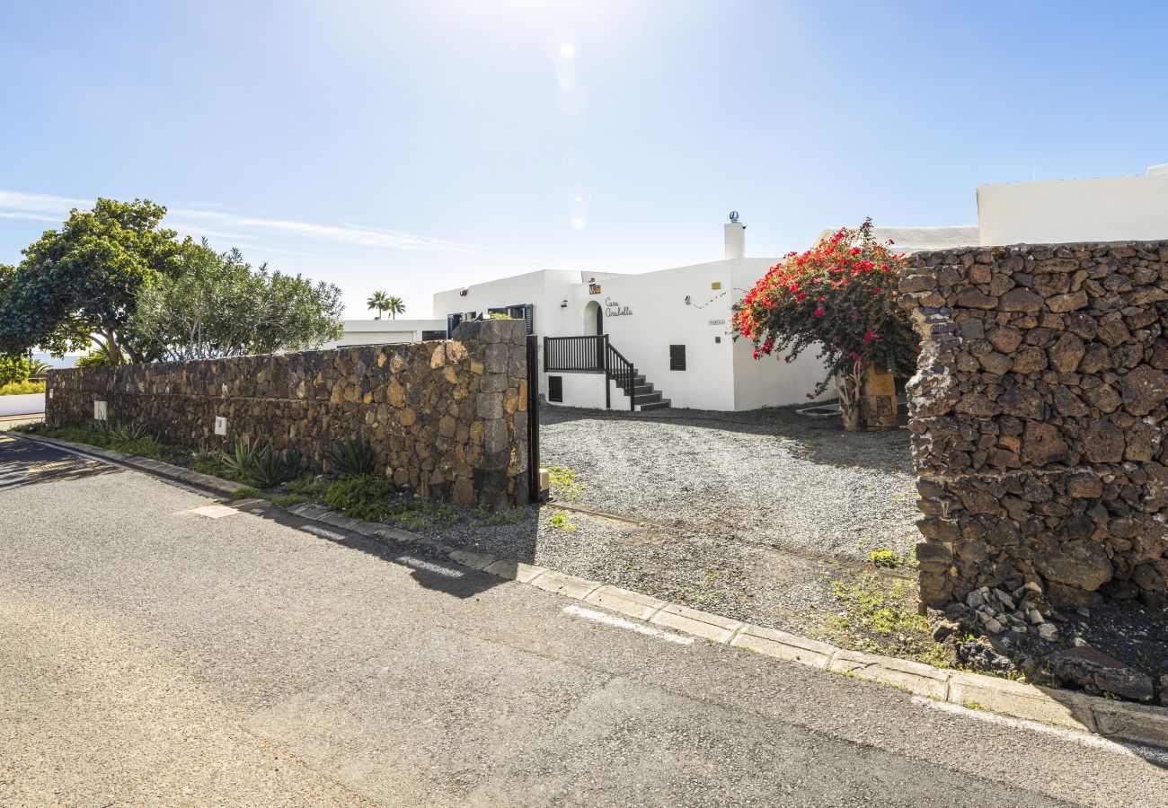 Villa en Puerto del Carmen - Casa Anabella by Escape Home