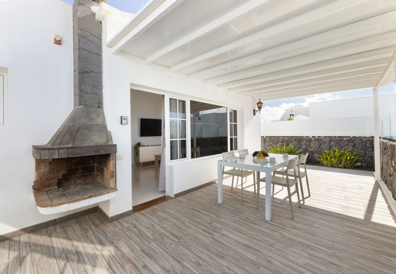 Villa en Puerto del Carmen - Casa Alegranza 1A (2) by Escape Home