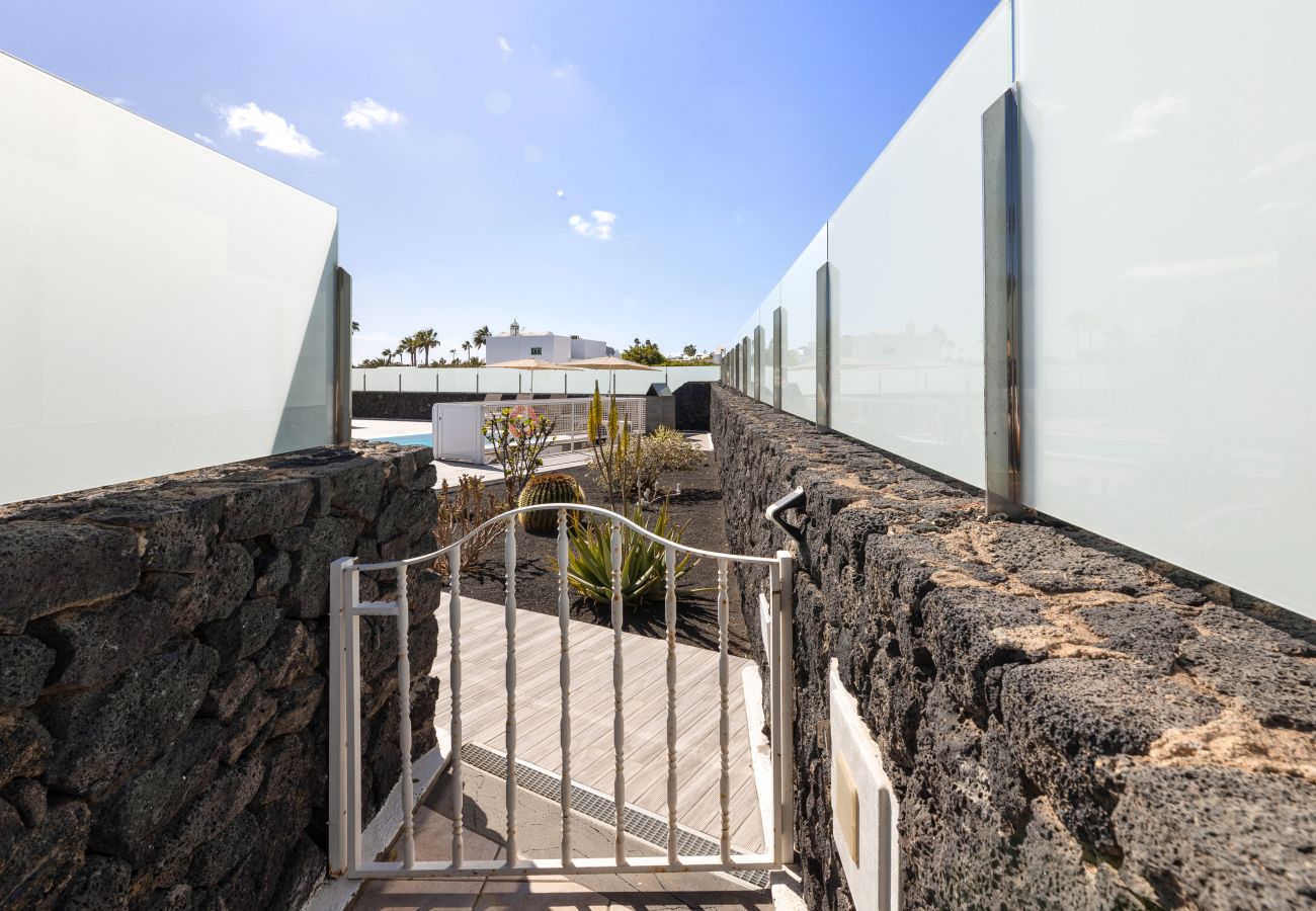 Villa en Puerto del Carmen - CASA LA GRACIOSA 2A (2) by Escape Home