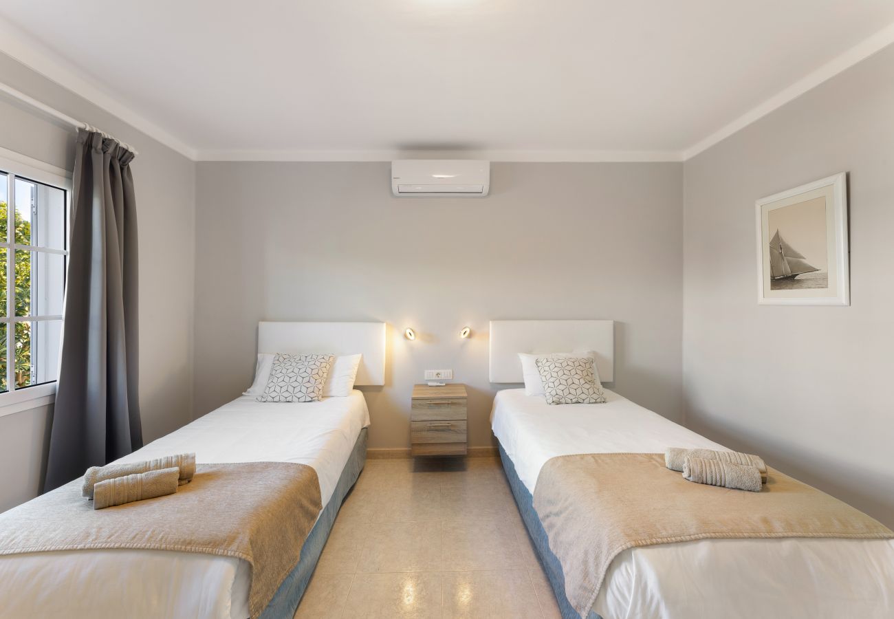 Villa en Puerto del Carmen - CASA LA GRACIOSA 2A (2) by Escape Home