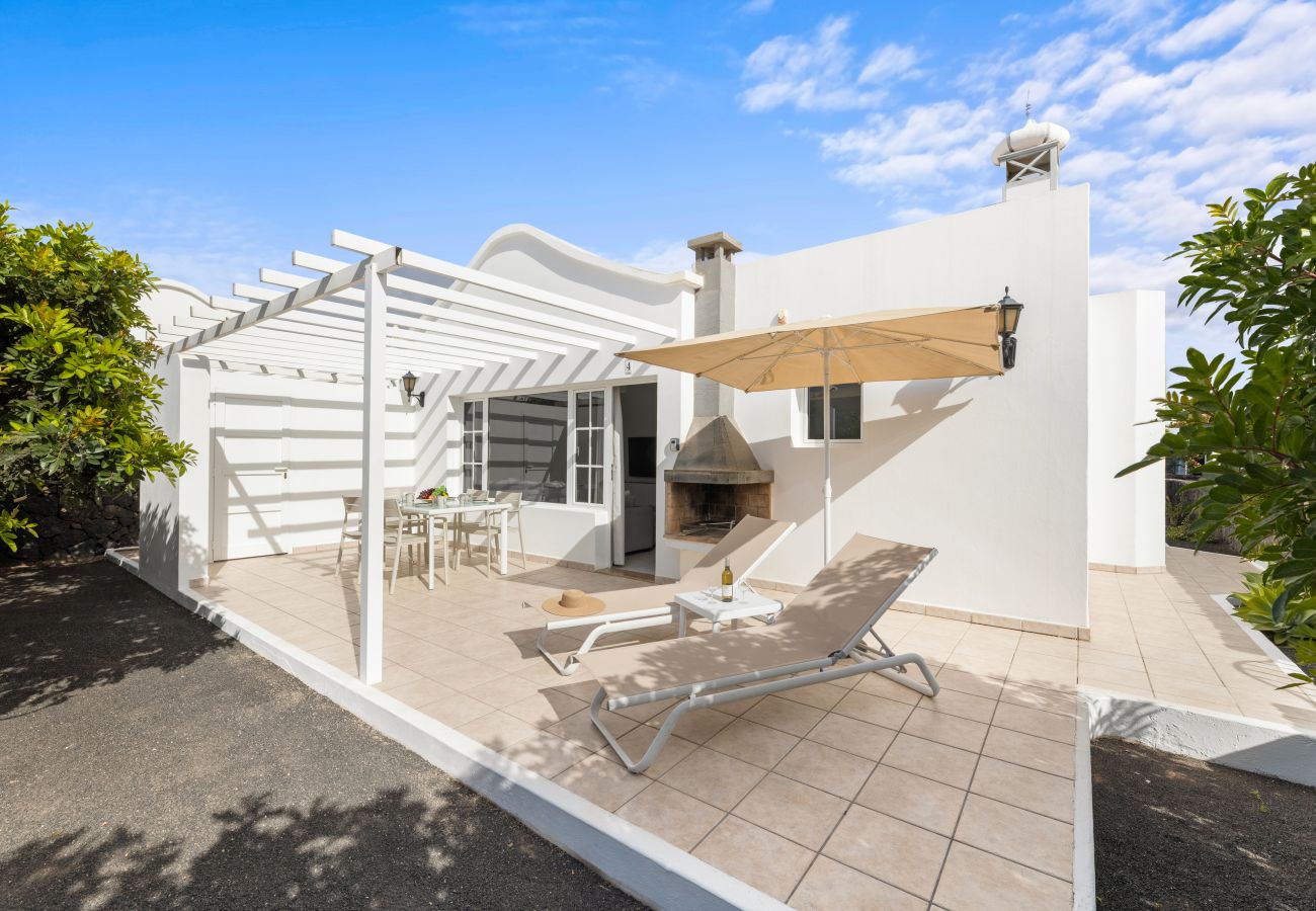 Bungalow en Puerto del Carmen - Casa Arrieta - N 4 by Escape Home 