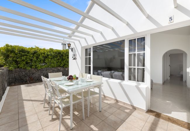 Bungalow en Puerto del Carmen - Casa la Geria - 3 (2) by Escape Home 