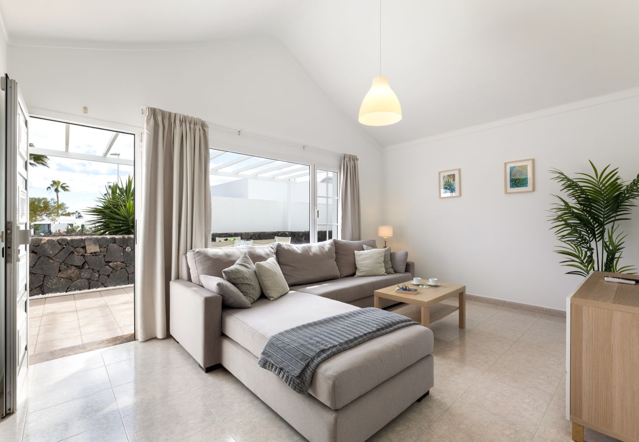 Bungalow en Puerto del Carmen - Casa la Geria - 3 (2) by Escape Home 