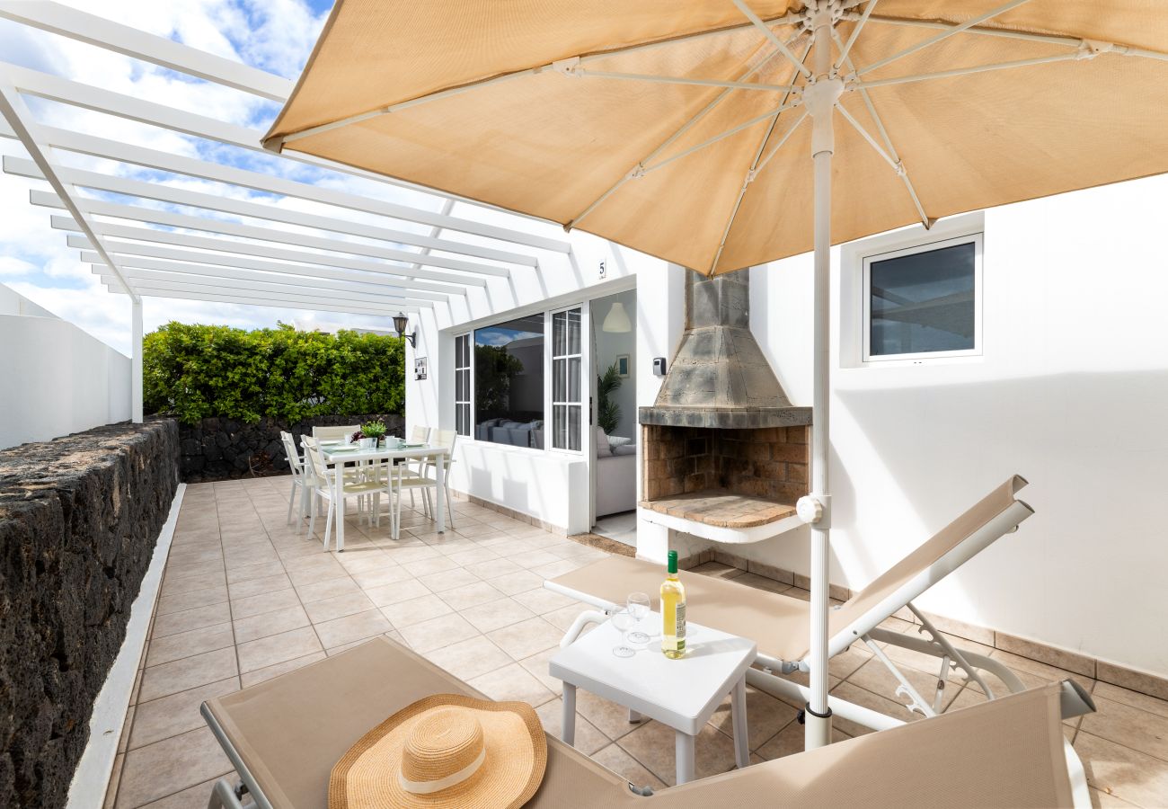 Bungalow en Puerto del Carmen - Casa la Geria - 3 (2) by Escape Home 