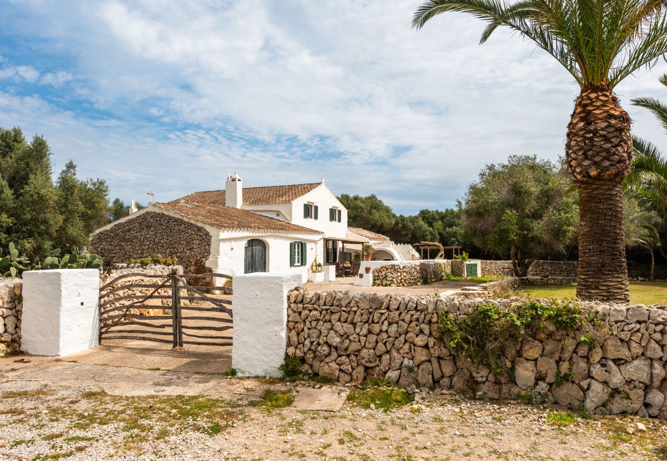 Finca en San Luis - Finca Biniparrell Vell By Escape Home