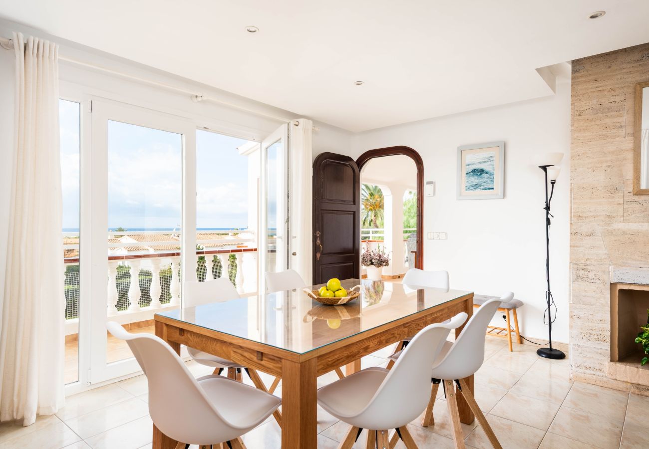 Villa en Torre Solí Nou - Villa Dolfins by Escape Home