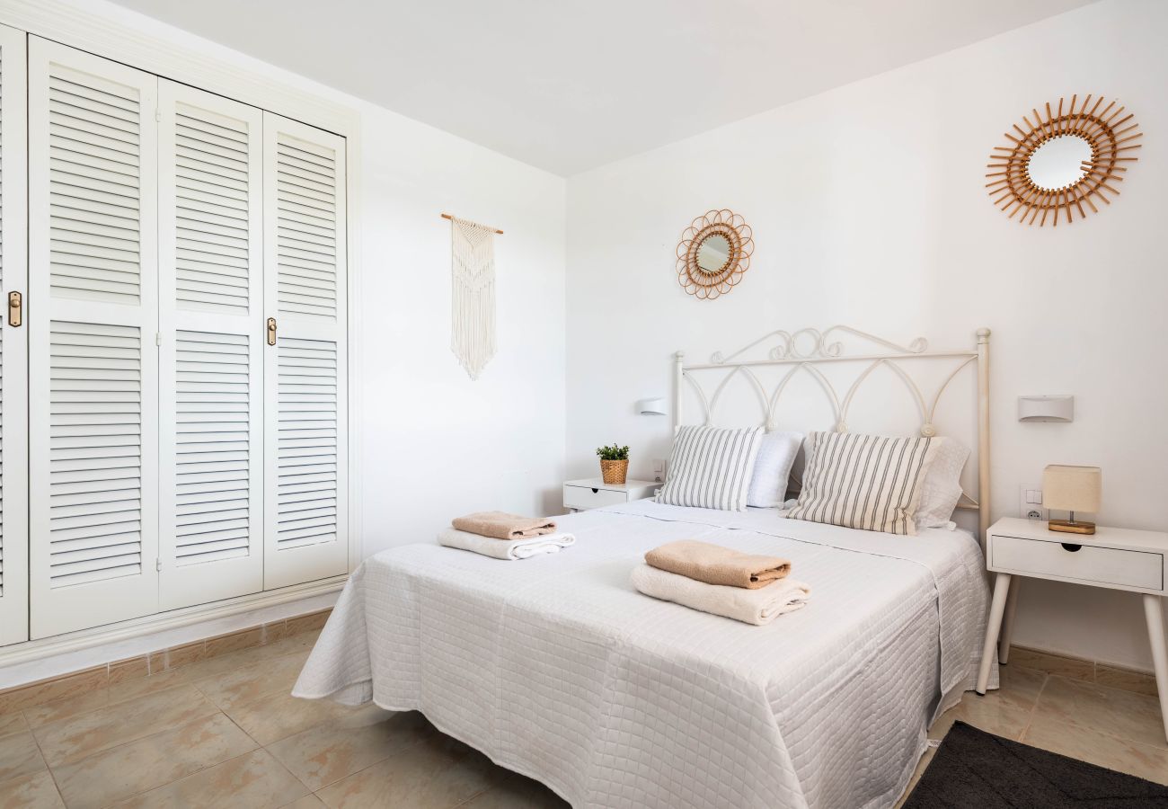 Villa en Torre Solí Nou - Villa Dolfins by Escape Home