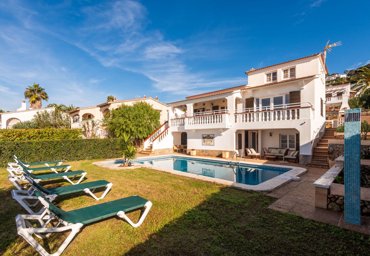 Villa en Torre Solí Nou - Villa Dolfins by Escape Home