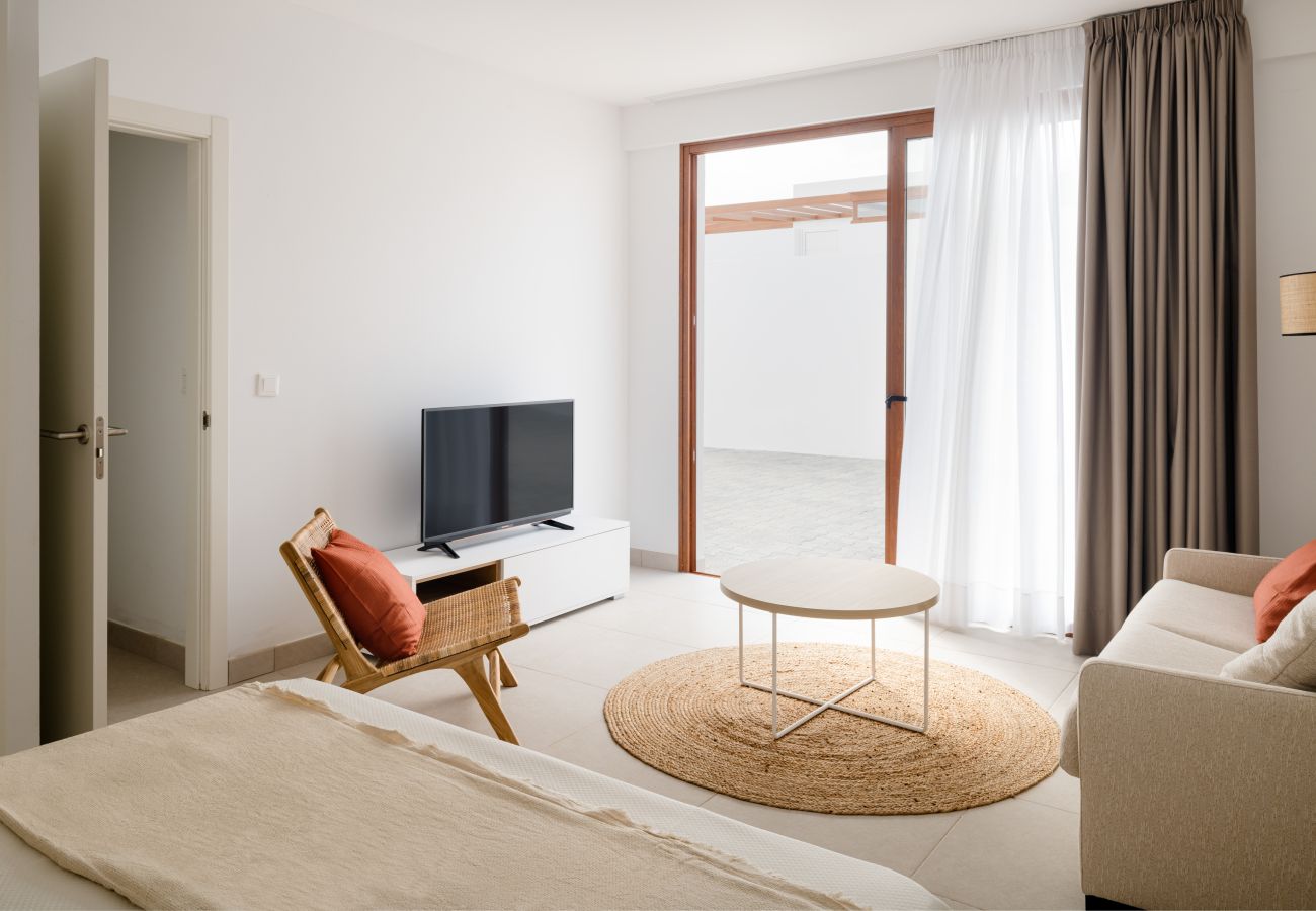 Villa en Playa Blanca - Villa Los Altos Nisa 3B by Escape Home