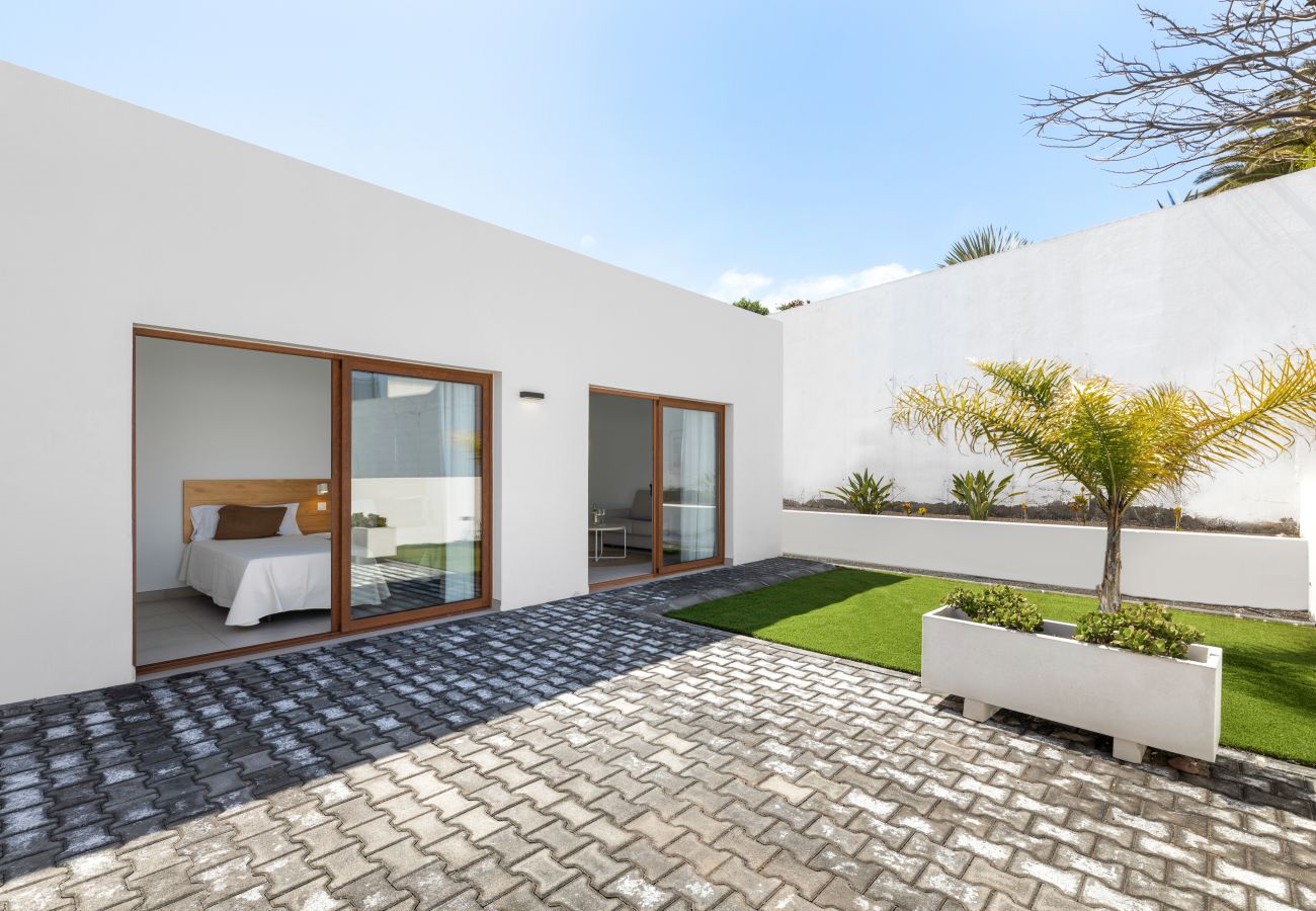 Villa en Playa Blanca - Villa Los Altos Alene 10B by Escape Home