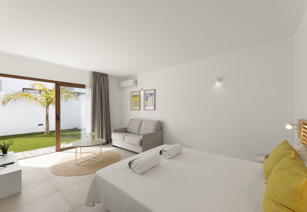 Villa en Playa Blanca - Villa Los Altos Anane 10A by Escape Home