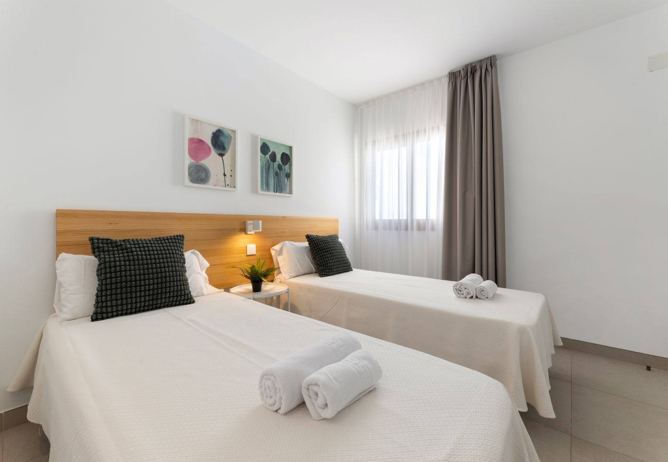 Villa en Playa Blanca -  Villa Los Altos Arbea 8B by Escape Home