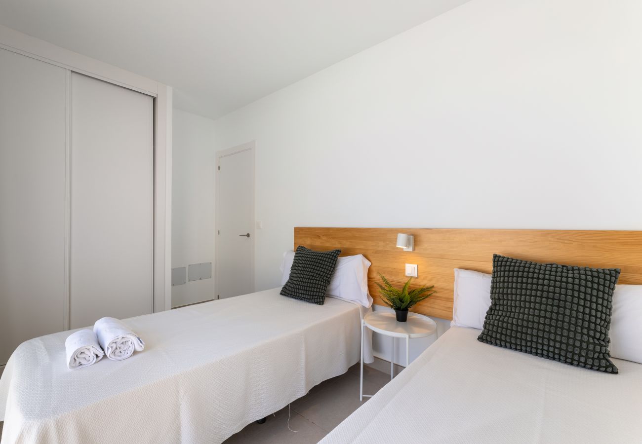 Villa en Playa Blanca -  Villa Los Altos Arbea 8B by Escape Home